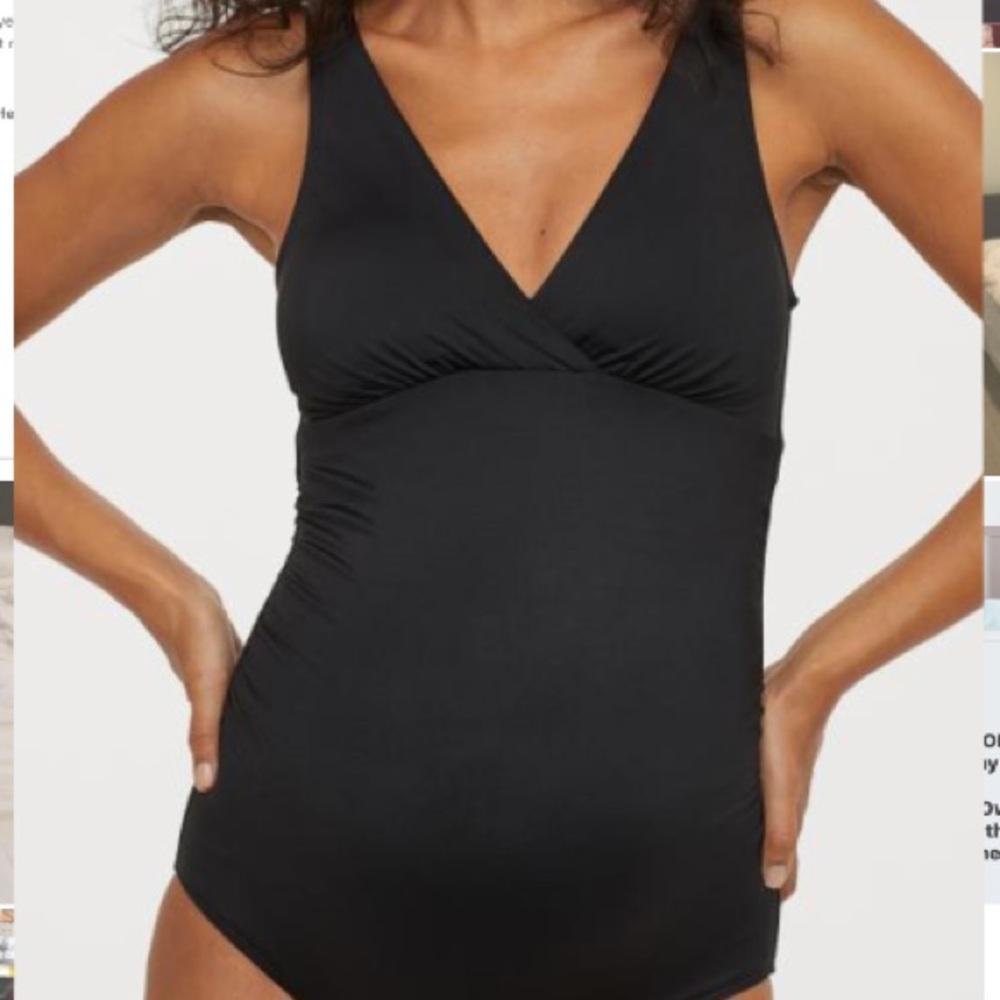 NEW WITH TAGS Maternity H&M Mama Swimsuit in Black